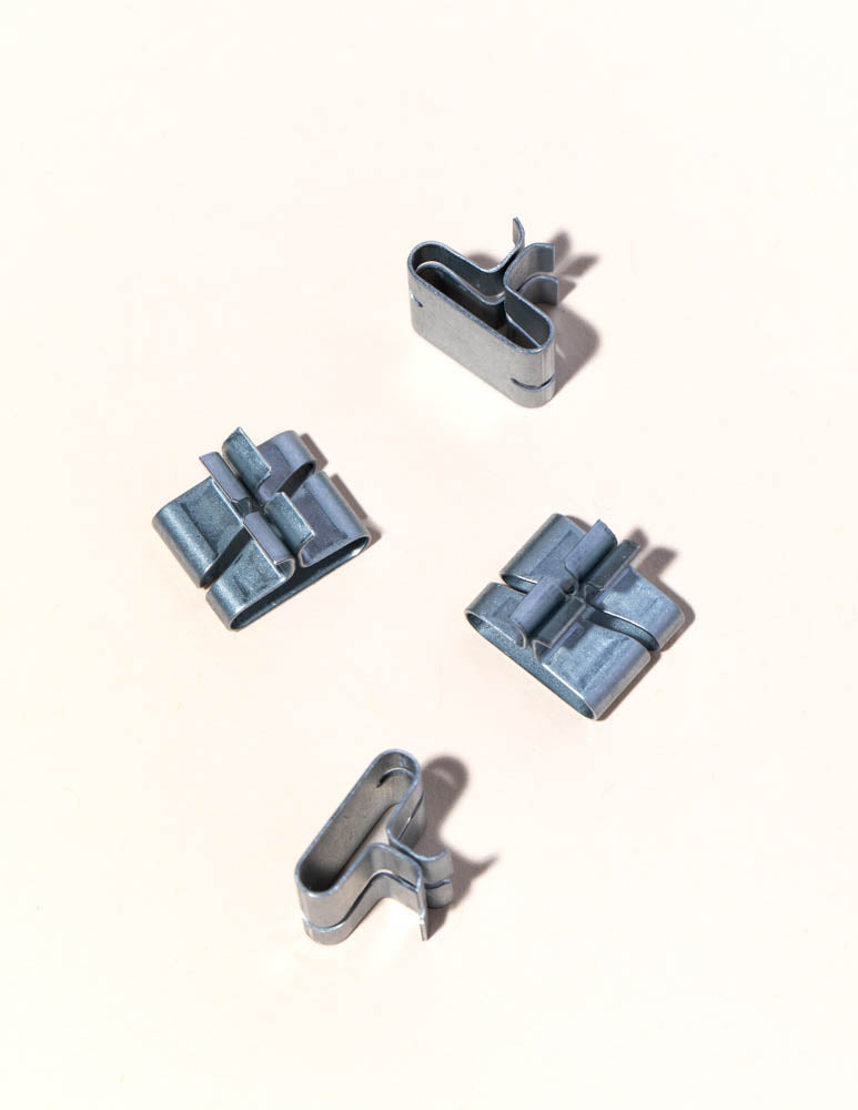 universal wood wick clip