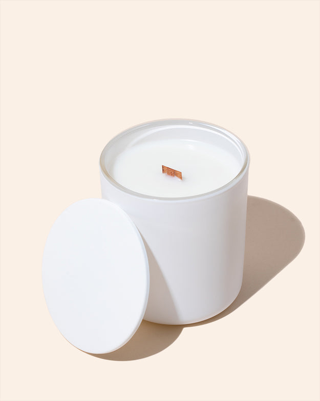 matte white / 8 oz aura includes lid - set of 12