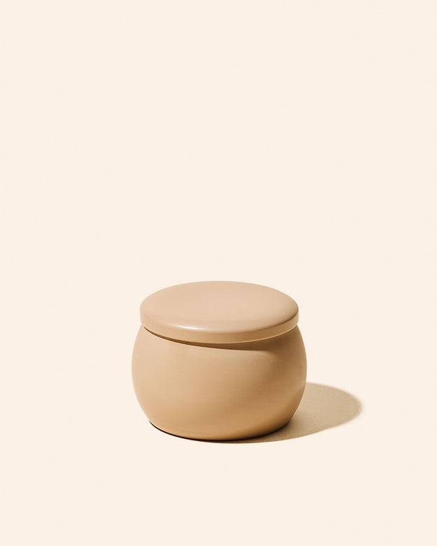 4oz amore™ candle tin & lid