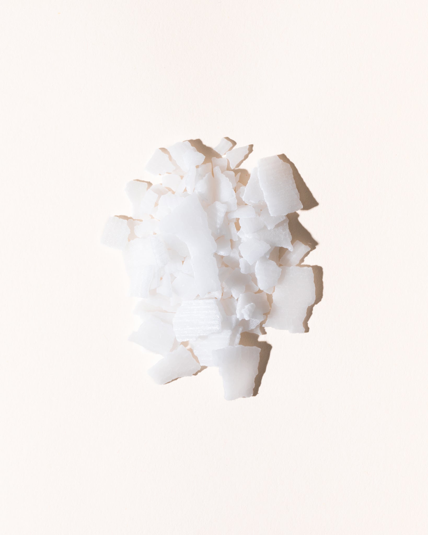 sodium hydroxide lye flakes - Makesy