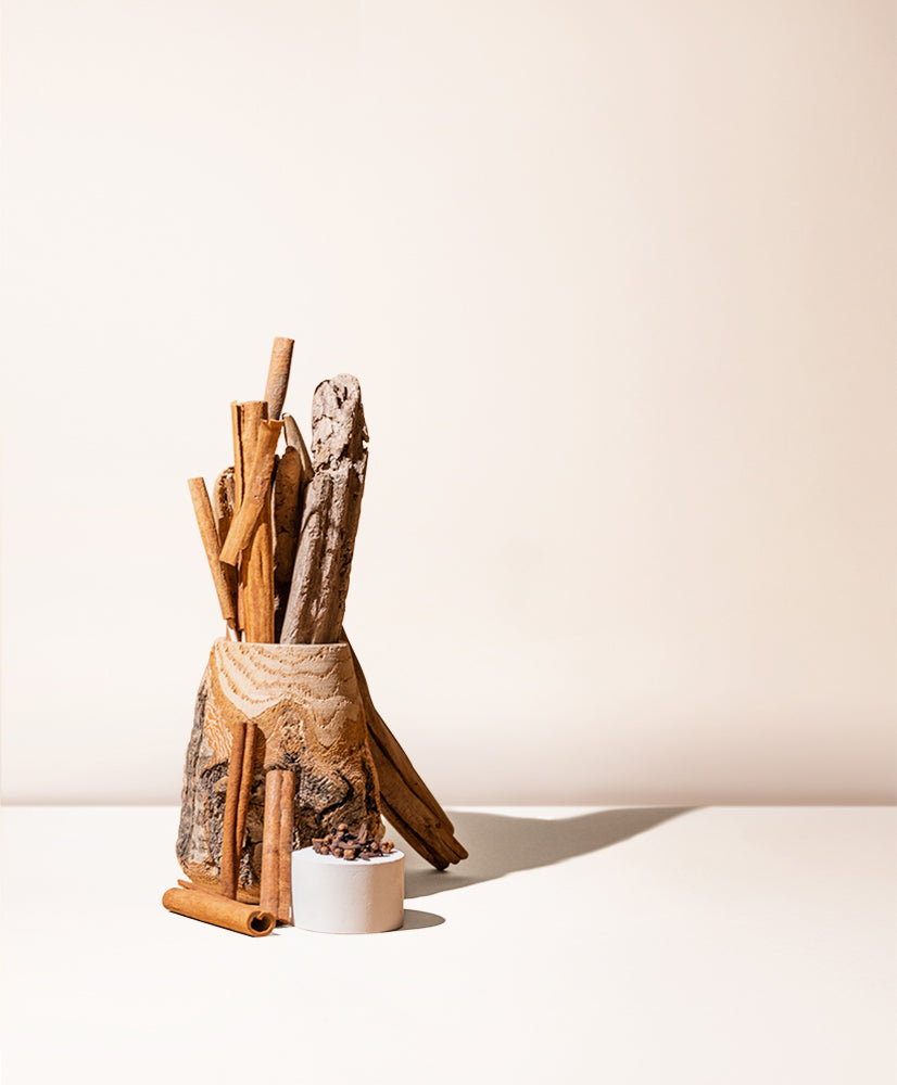 FLOWERING CLOVE + SANDALWOOD