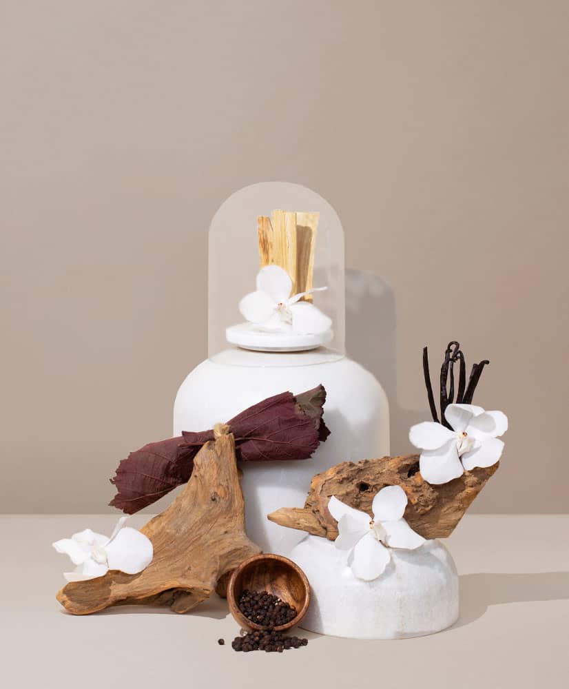 tobacco blossom & white santal - Makesy