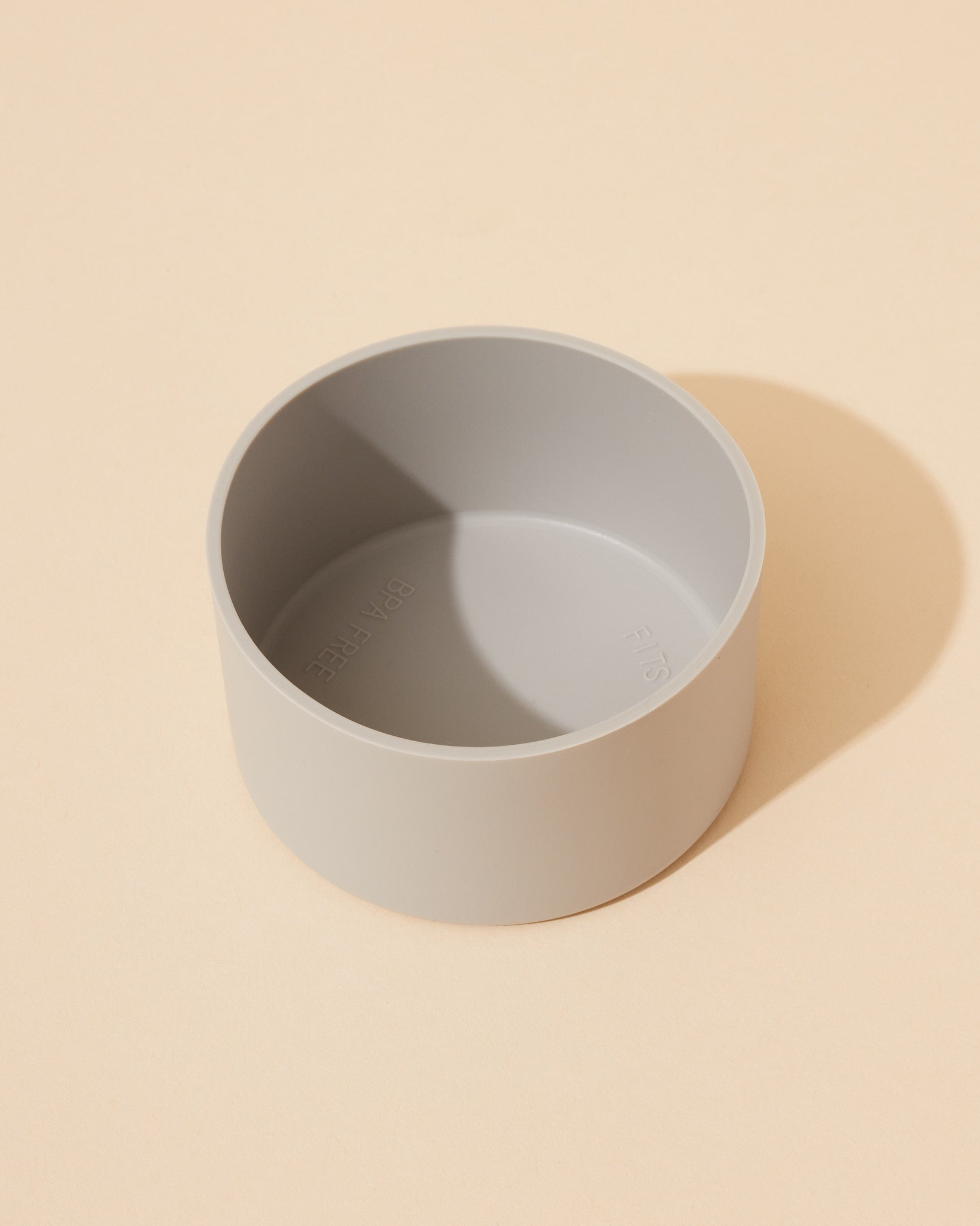 gray silicone bottle sleeve - Makesy