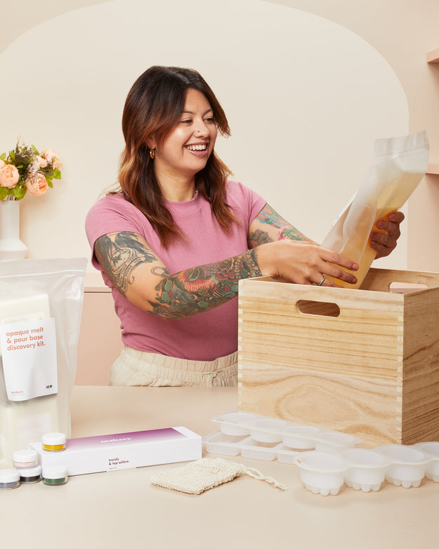 melt & pour soap starter kit - Makesy