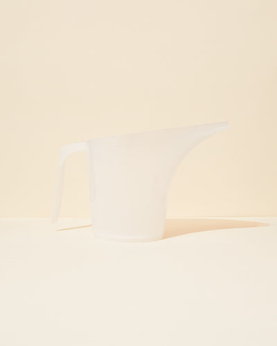 2lb plastic pouring pitcher - Makesy