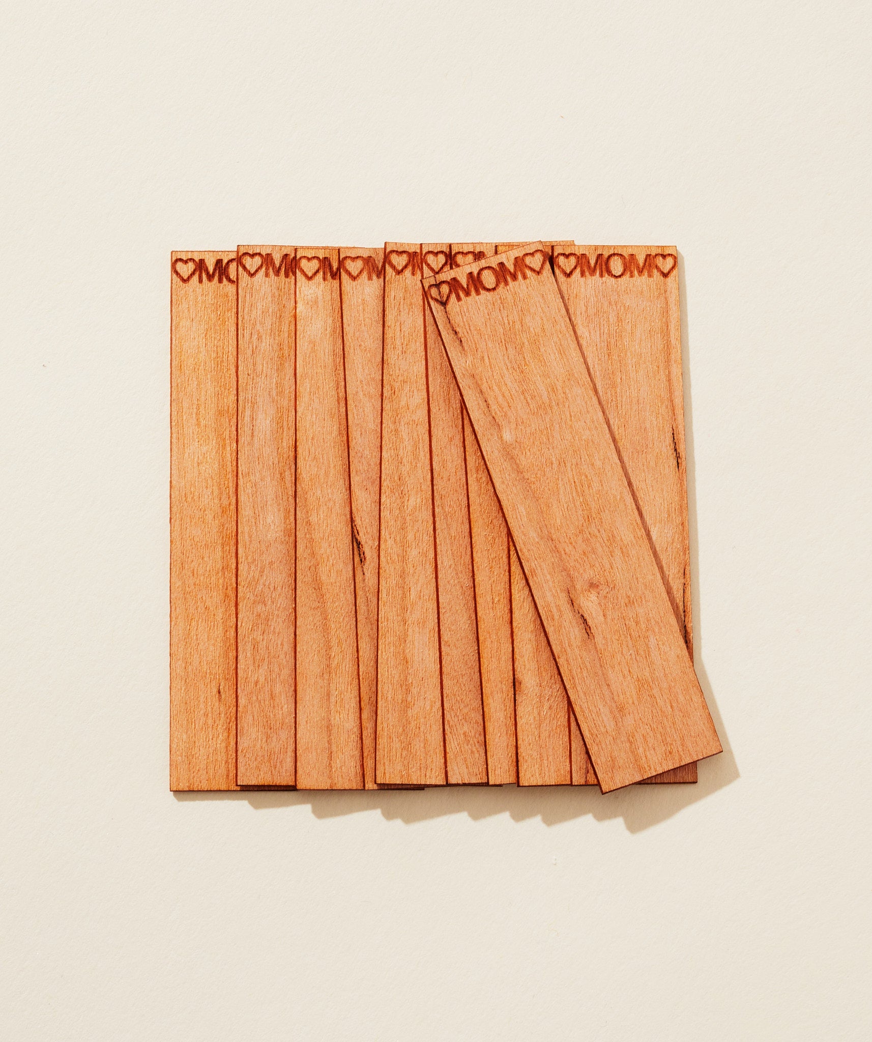 mom wick .02 - Makesy