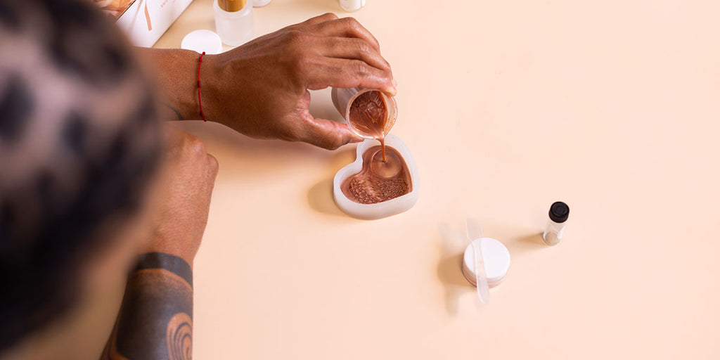Recipes: Heat Things Up With DIY All Natural Lube & Massage Bars | makesy Recipes: Heat Things Up With DIY All Natural Lube & Massage Bars | makesy