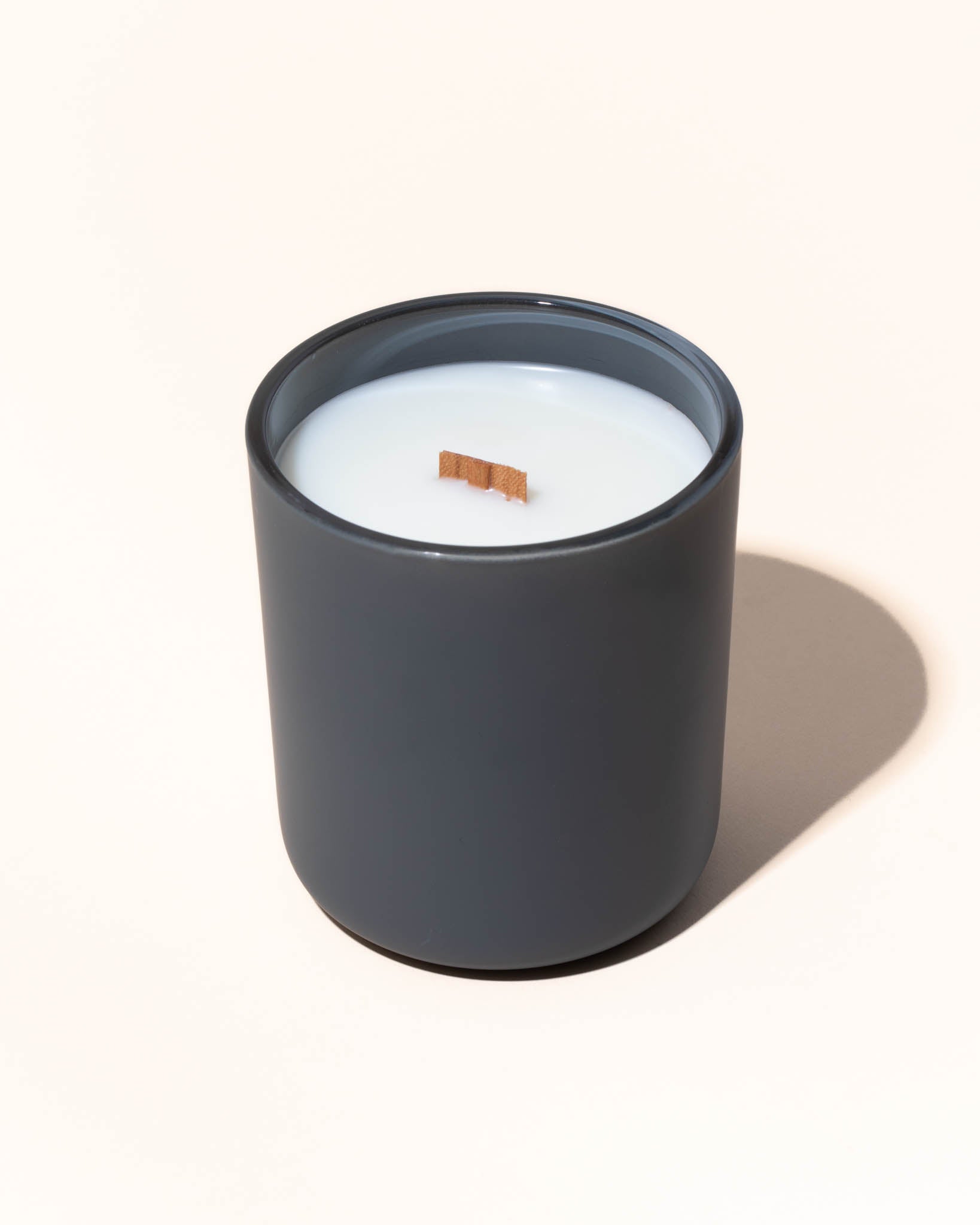 12oz aura vessel - matte smoke - the stash