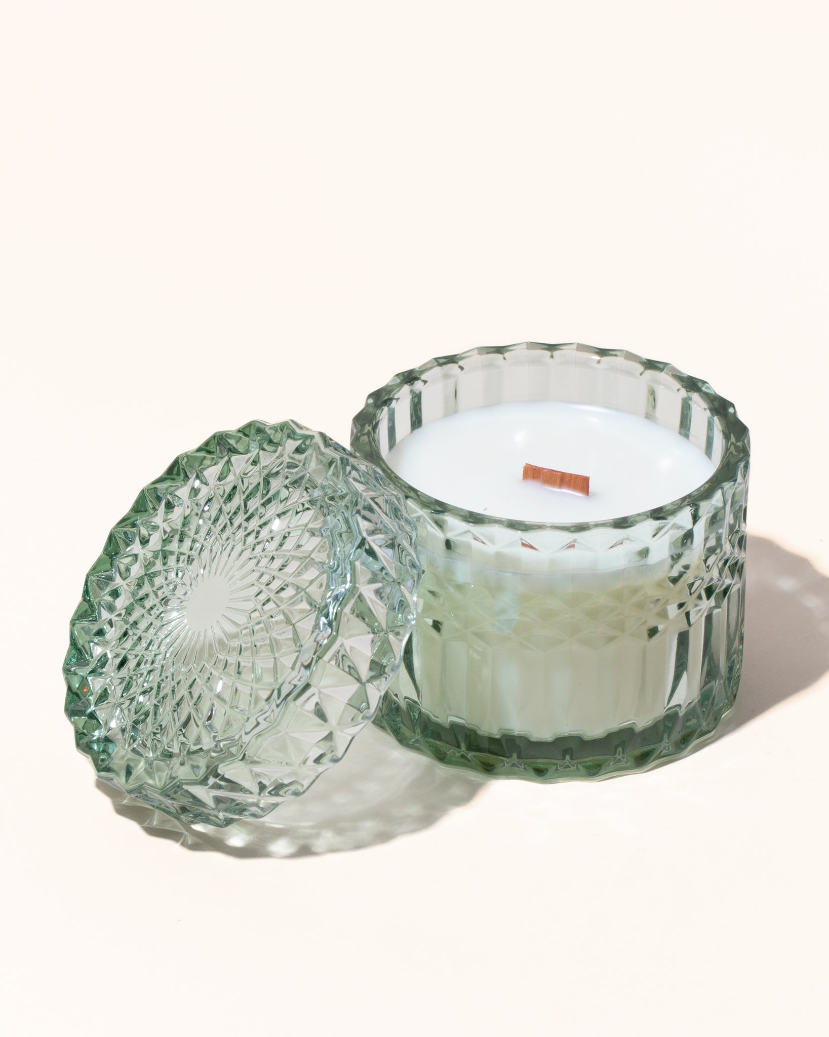 7oz posh vessel & lid - translucent mint - the stash