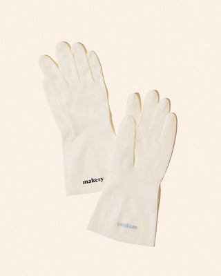 nitrile chemical resistant gloves