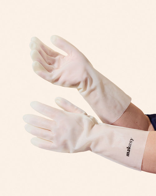 nitrile chemical resistant gloves