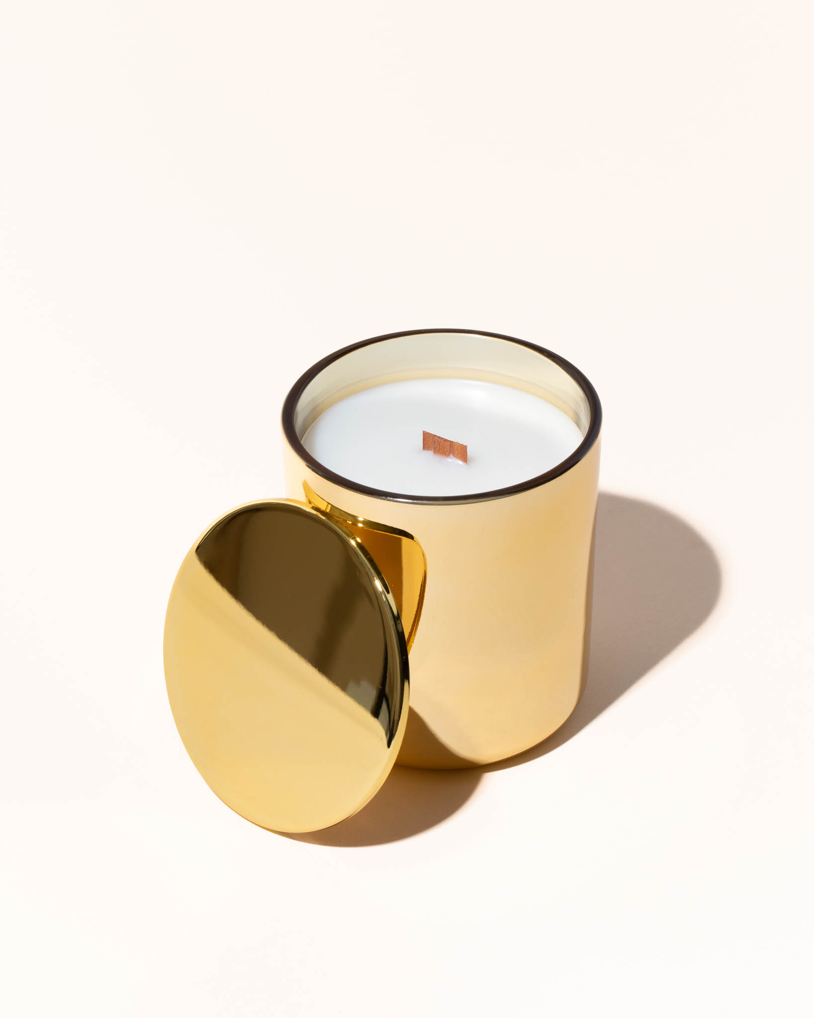 8oz aura vessel & lid - lustrous gold - the stash