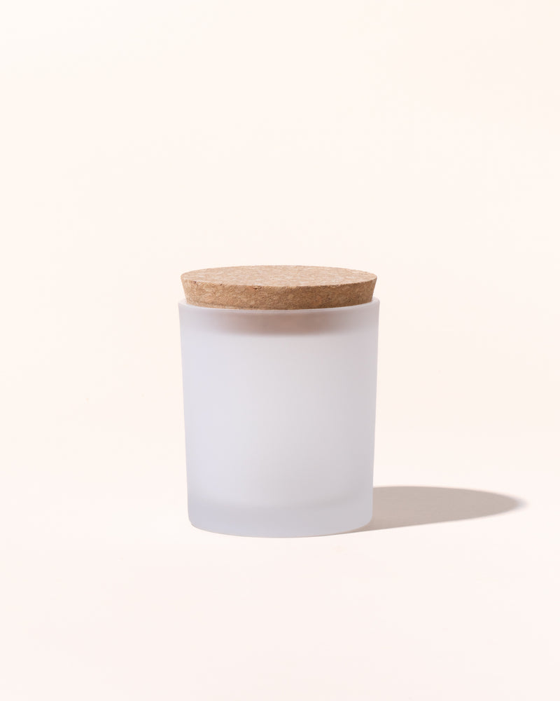 7oz icon vessel & lid- frosted white