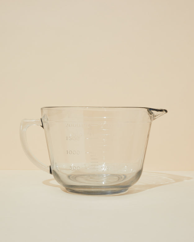 4lb glass pouring pitcher - Makesy